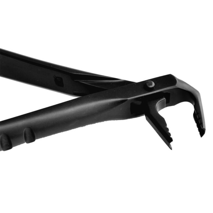 Deep Gripping Atraumatic Extraction Forceps, Lower Anterior, BLACK & GOLD Series - Premium Dental Surgical Instrument - Image 4
